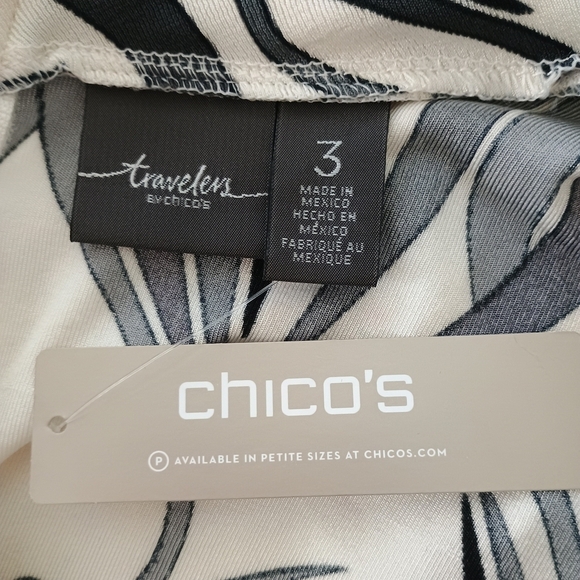 Chico's Travelers Classic Magnetic Deco Top Size 3 (XL), Mock Neckline. - Picture 5 of 10